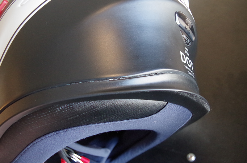 Illustration for article titled Gear Review: Is The $400 AGV K-5’s New Weight Savings Worth The Extra Cost?
